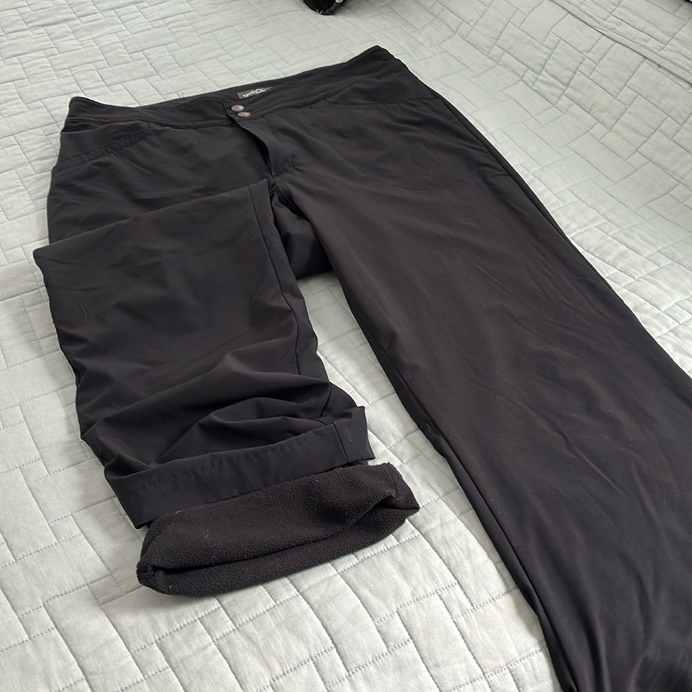 Eddie Bauer fleece lined pants good condition